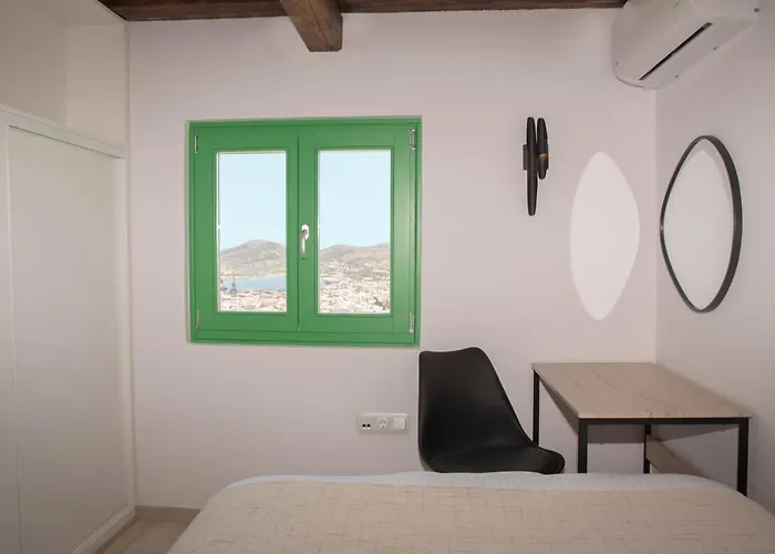 Ano Siroa Apartment Ano Syros